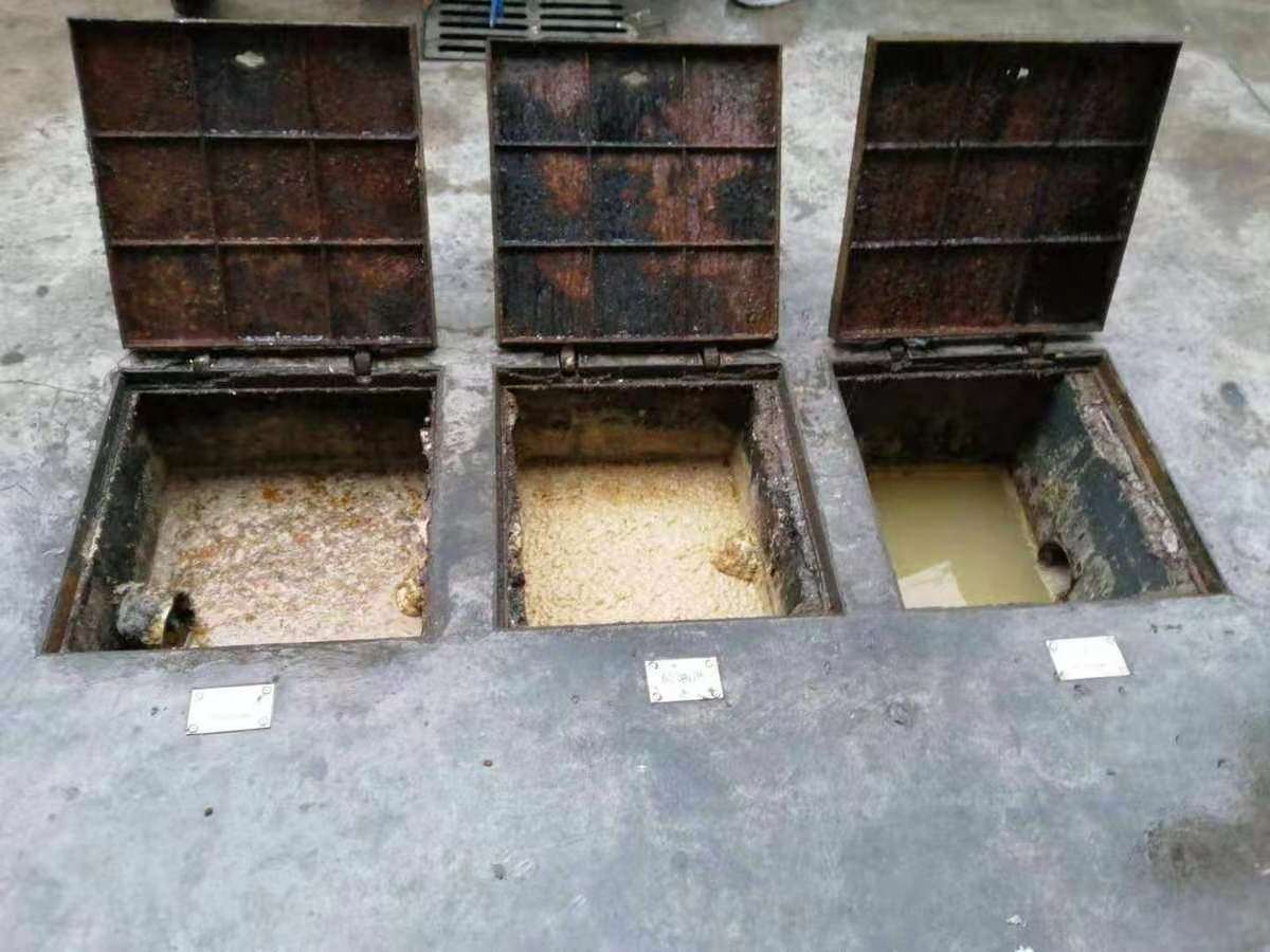 邵原镇清理隔油池-污水池清掏